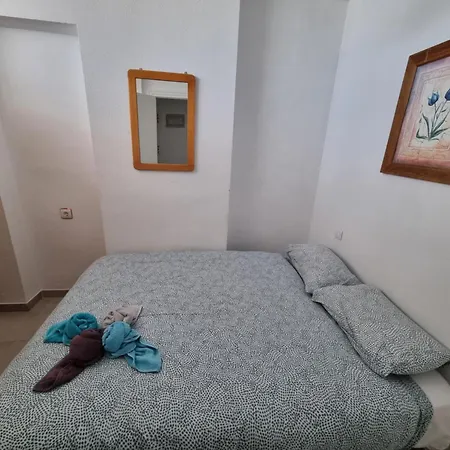 Sunrise Seaview Apartment *